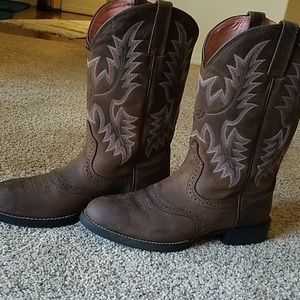 NIB ARIAT DELILIAH 9 PINK BROWN